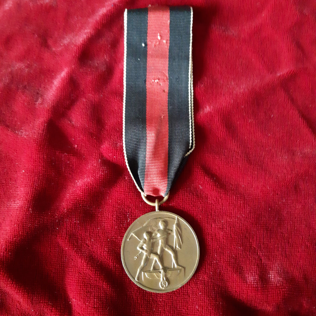 Original German Third Reich medal of 1st October 1938, Entry and Annexation of the Sudetenland