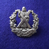 Original cap badge The Queen's Own Cameron Highlanders