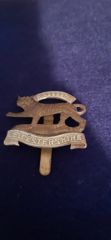 The Leicestershire Regiment original cap badge circa 1897 - 1946